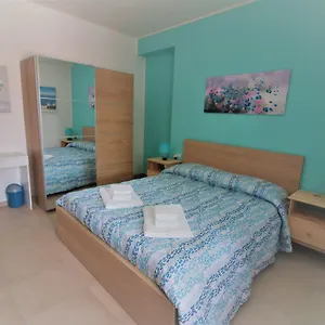 La Rosatea 3*, Monreale Italia